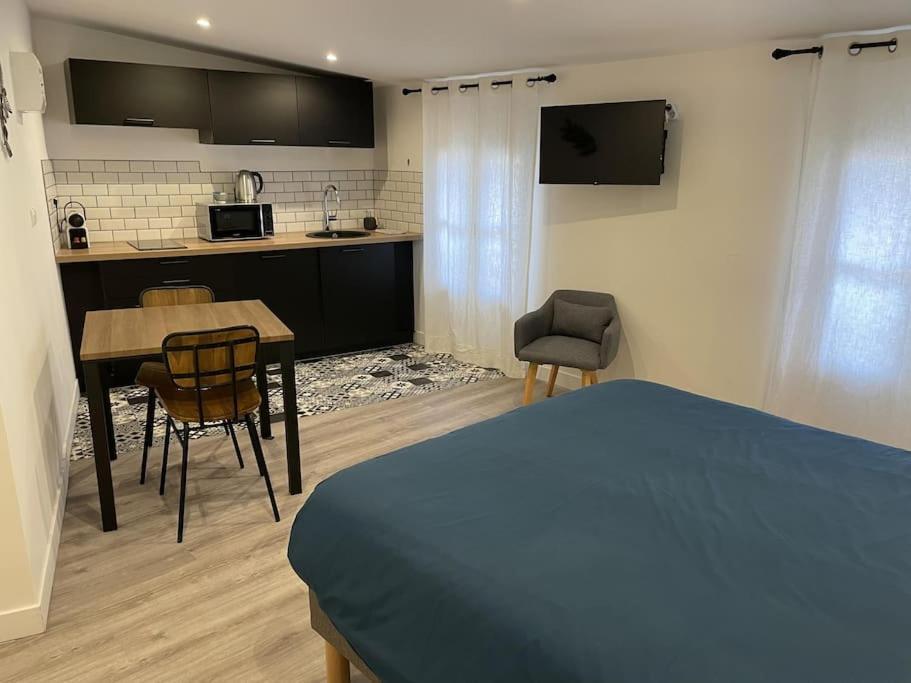 Le Moulin 2 - Appartement Arenes Romaines- Beziers Gare - Wifi- Tv Connecte Exterior photo